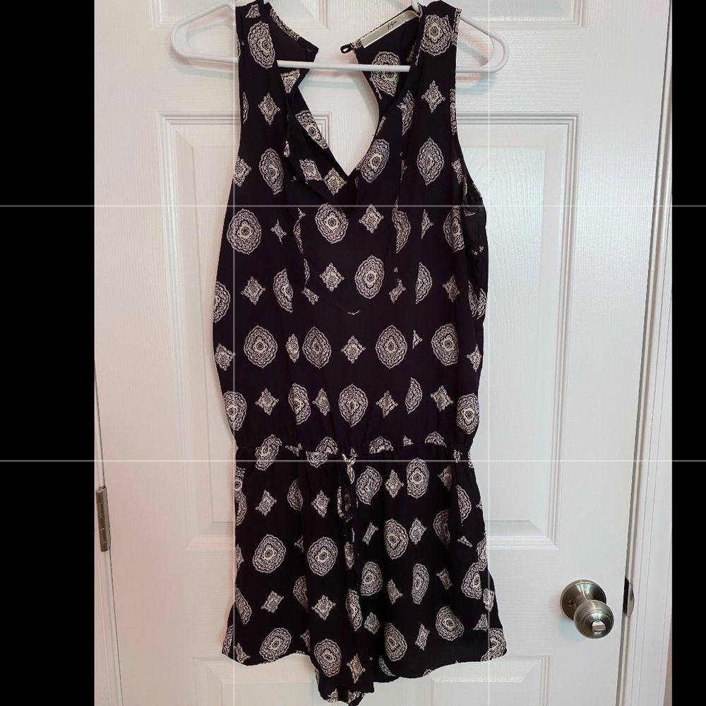 Gibson Romper - Blue and White - Size Medium